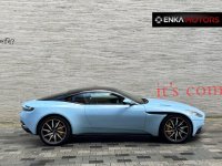 ASTON MARTIN DB11
