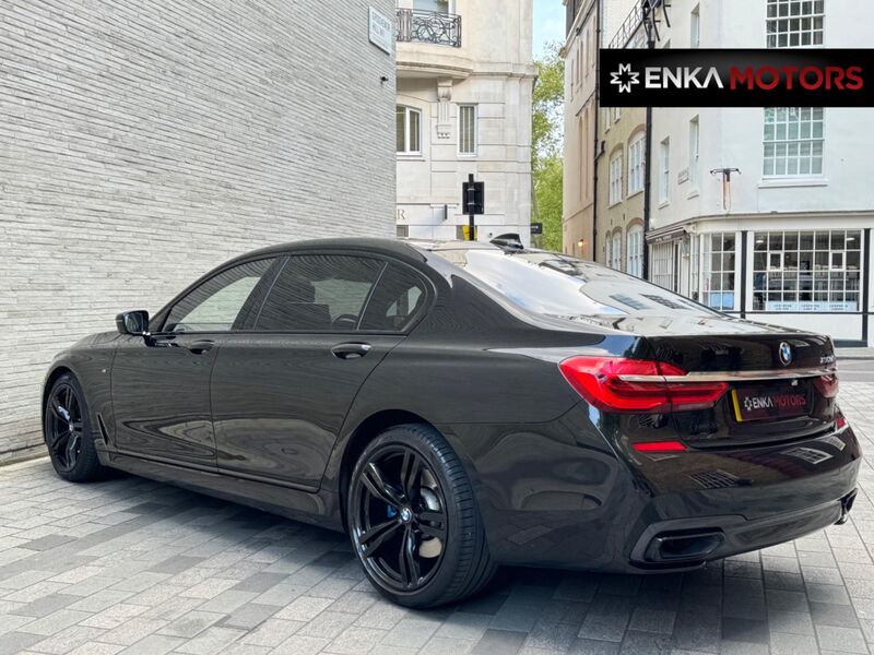 BMW 7 SERIES