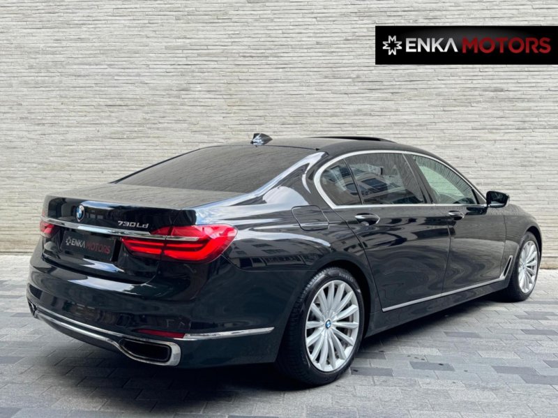 BMW 7 SERIES