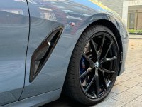 BMW 8 SERIES