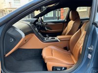 BMW 8 SERIES