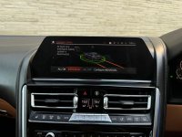 BMW 8 SERIES