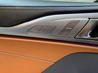 BMW 8 SERIES