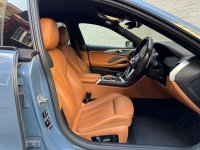BMW 8 SERIES