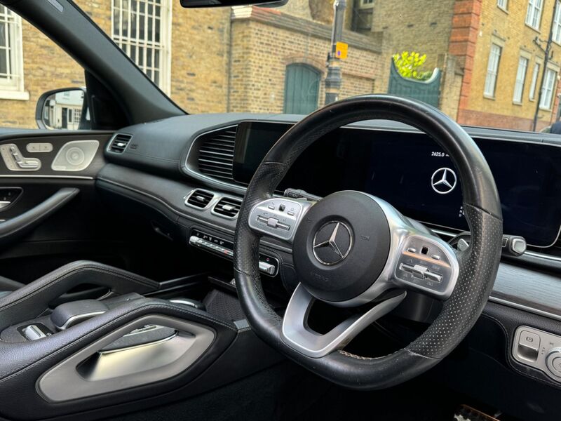 MERCEDES-BENZ GLS