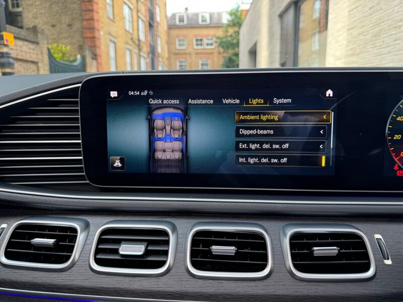MERCEDES-BENZ GLS