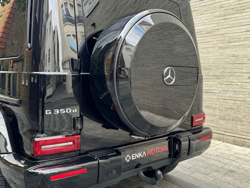 MERCEDES-BENZ G CLASS