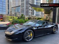FERRARI 458