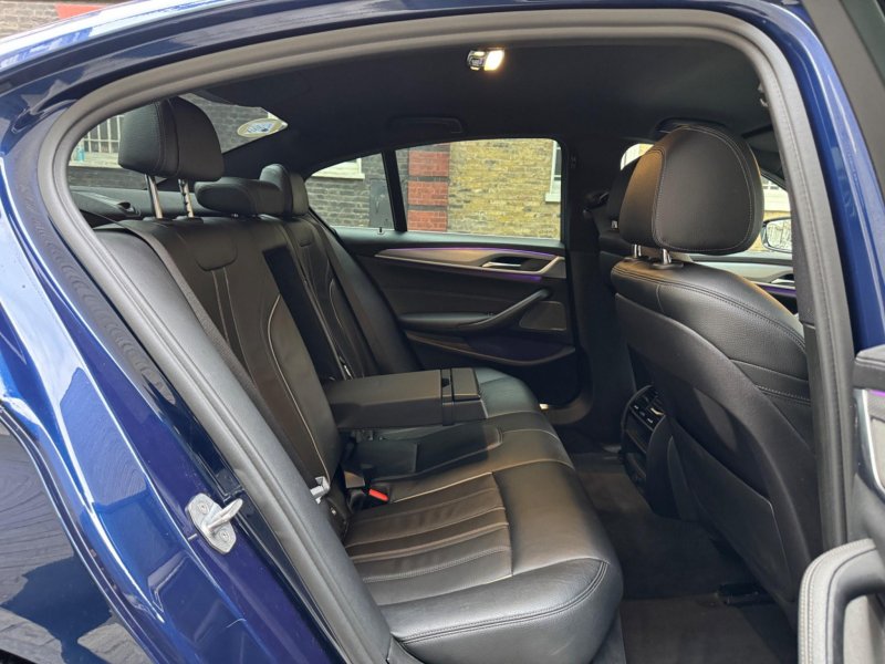 BMW 5 SERIES