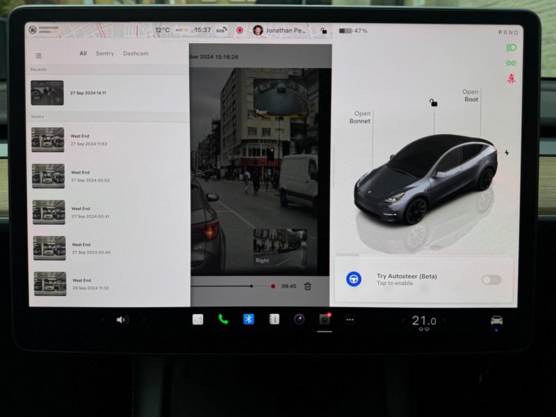 TESLA MODEL Y