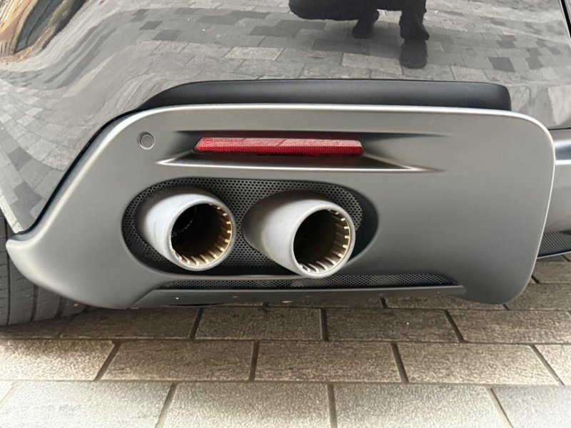 FERRARI ROMA
