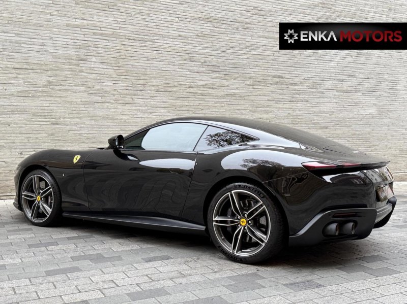 FERRARI ROMA