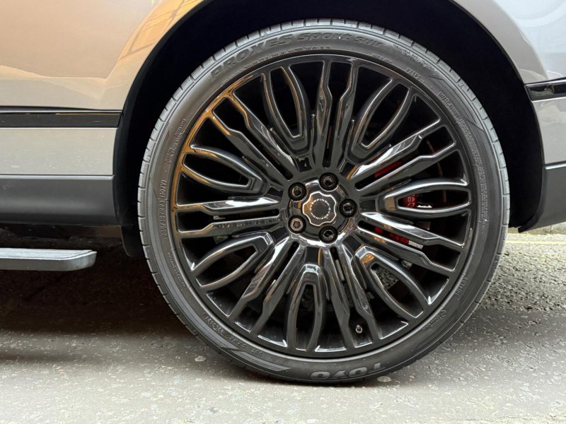 LAND ROVER RANGE ROVER