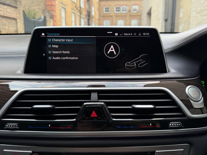 BMW 7 SERIES