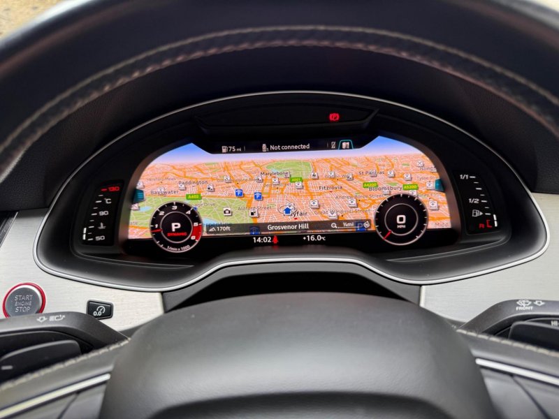 AUDI SQ7