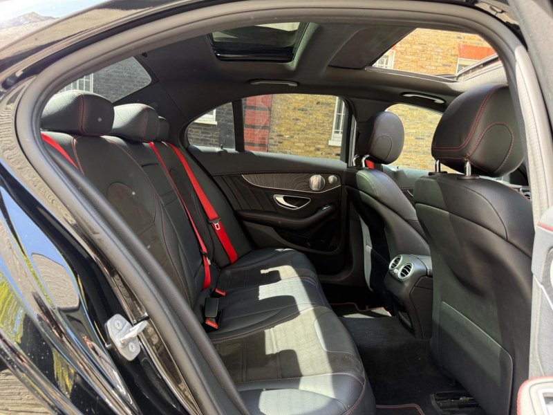 MERCEDES-BENZ C CLASS