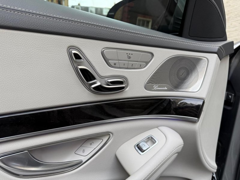 MERCEDES-BENZ S CLASS